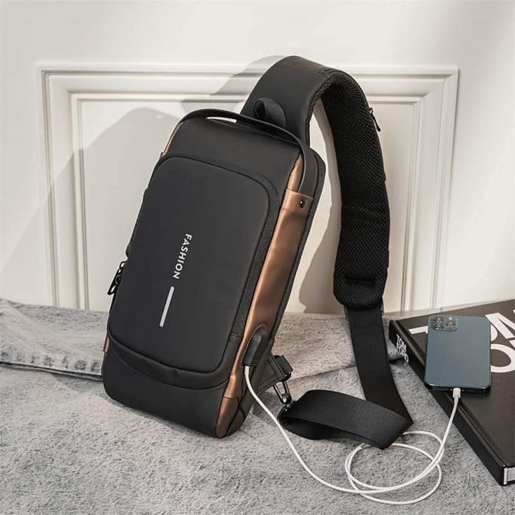Fashion Men Sling Bag Pack with Lock Waterproof -Theft Chest Bag with USB Charging Port Shoulder Bag Body Backpack